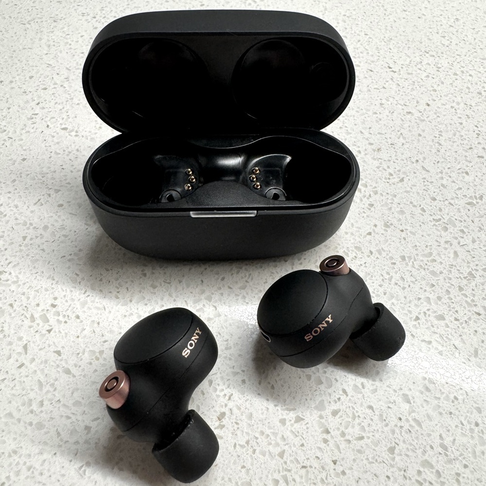 Sony WF-1000XM4 Wireless Noise-Cancelling Headphones